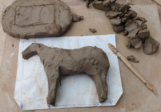 Featured image of post Animal Sculpture Clay Easy - A wide variety of animal clay sculpture options are available to you, such as art &amp; collectible, wedding.